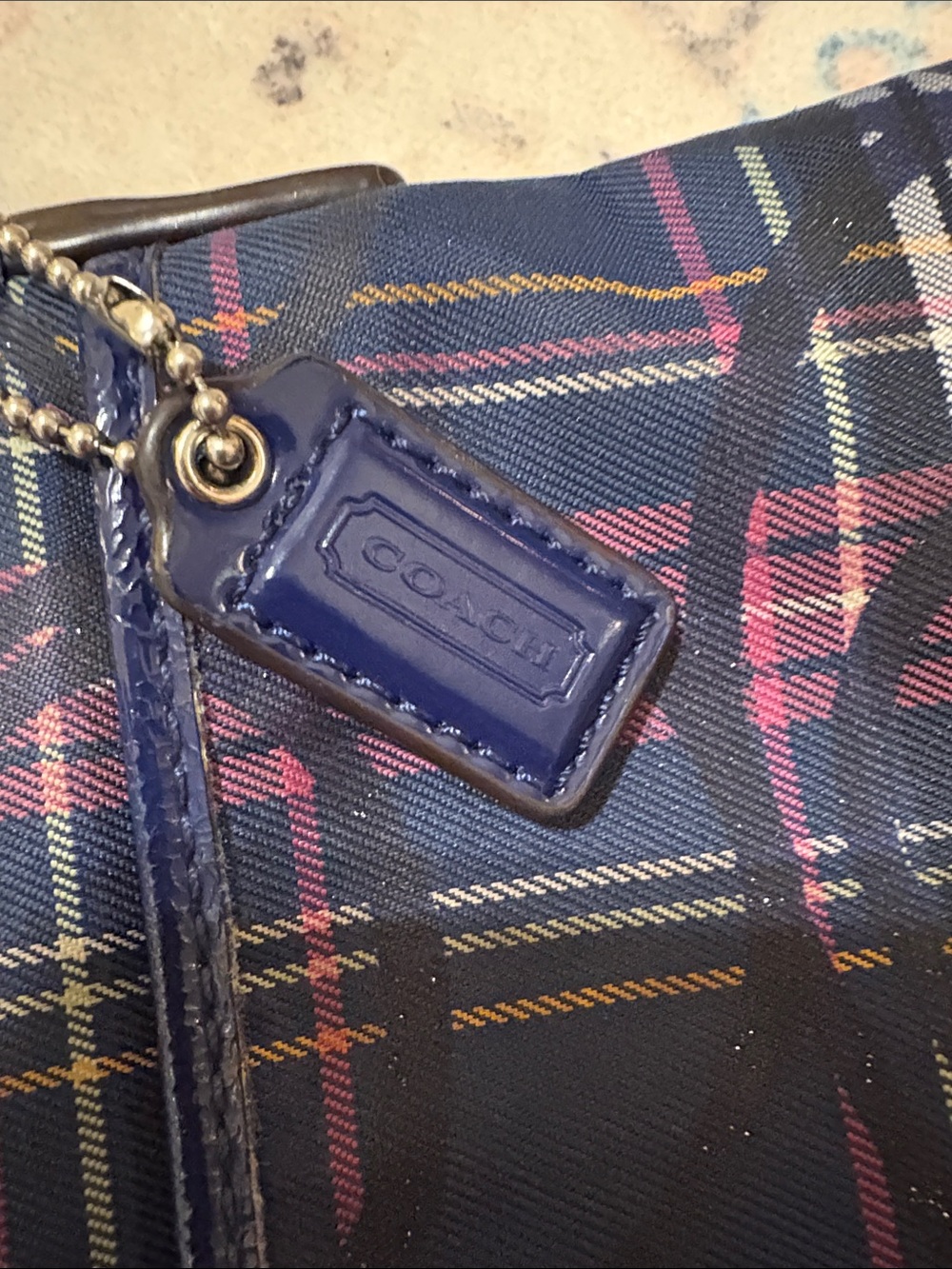 Coach Poppy Tartan Plaid Crossbody Swingpack. Great c… - Gem